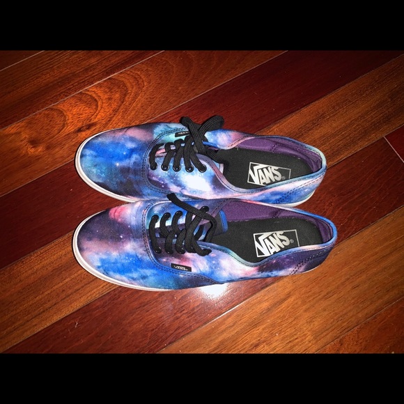 Galaxy Vans - Picture 2 of 4